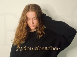 Antoniabeacher