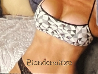 Blondemilfxo