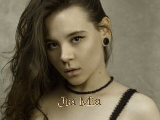 Jia_Mia