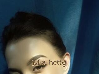 Mia_hetty