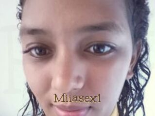 Miiasex1