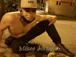 Mikee_Jonnes