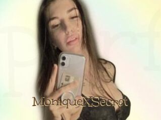 MoniqueXSecret