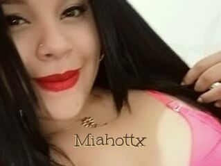 Miahottx