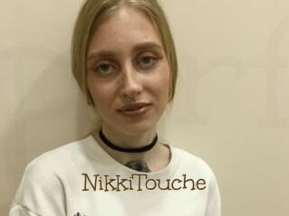 NikkiTouche