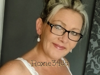 Roxie34dd