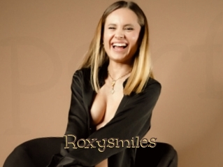 Roxysmiles